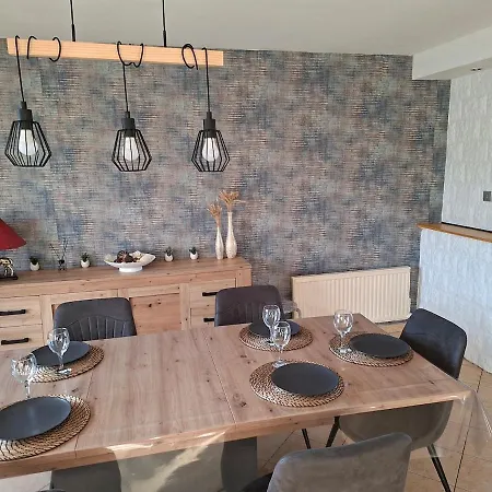 Ferienhaus L'eucalyptus 6 P, Grand Familial, Terrasse Et Grand Parking Prive Clos Cuy-Saint-Fiacre