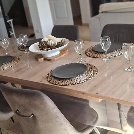 L'eucalyptus 6 P, Grand Familial, Terrasse Et Grand Parking Prive Clos Cuy-Saint-Fiacre