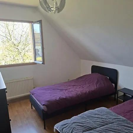 Holiday home L'eucalyptus 6 P, Grand Familial, Terrasse Et Grand Parking Prive Clos