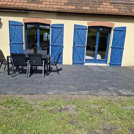 Holiday home L'eucalyptus 6 P, Grand Familial, Terrasse Et Grand Parking Prive Clos *