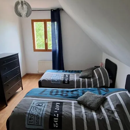 L'eucalyptus 6 P, Grand Familial, Terrasse Et Grand Parking Prive Clos *